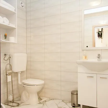 Rooms Garden Zagreb Airport Velika Gorica Exterior photo