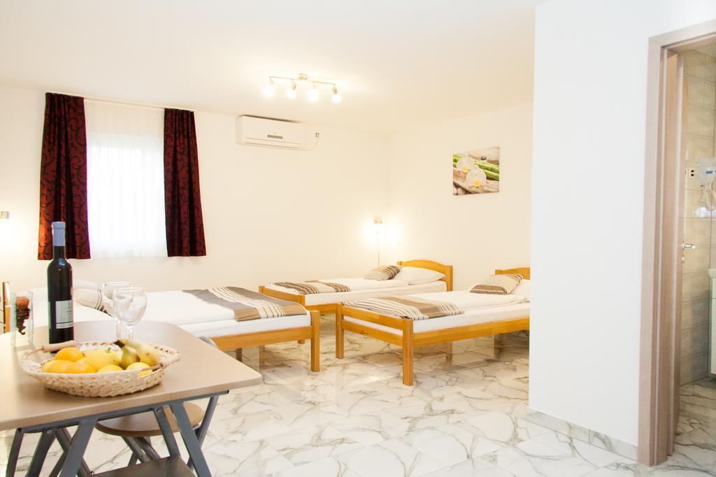 Penzion Garden Zagreb Airport 3*